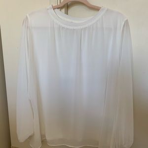 ✨NEW Zara White Chiffon Top✨
